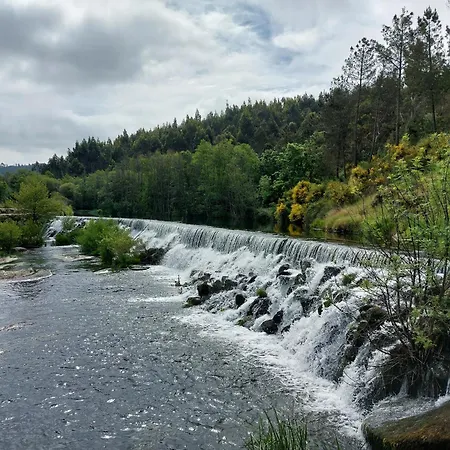 Casa Azul Vales Сasa de vacaciones Penalva do Castelo
